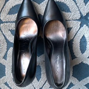 Via Spiga black leather heels